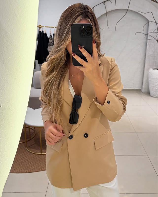 Blazer Jady – Sofisticação e Estilo Atemporal