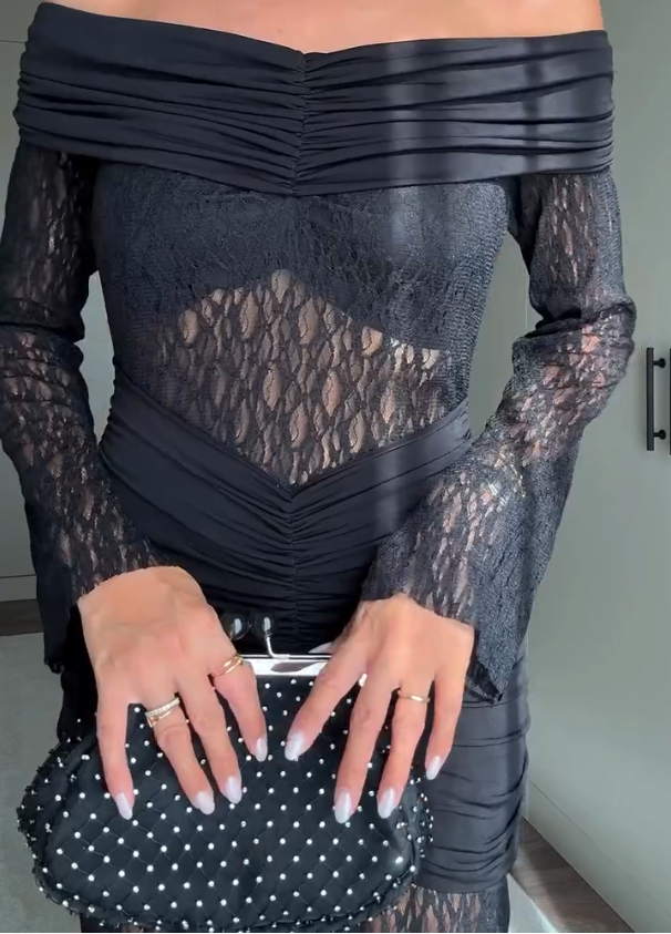 Robe Noire Élégance